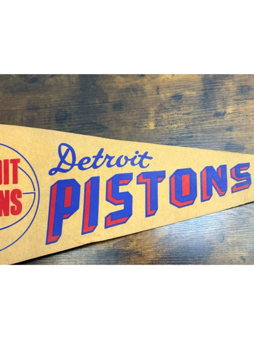 Vintage Detroit Pistons NBA Vintage Felt Pennant aged
